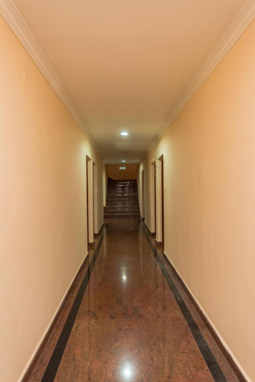 Kallada Golden Hotel Thrissur Экстерьер фото
