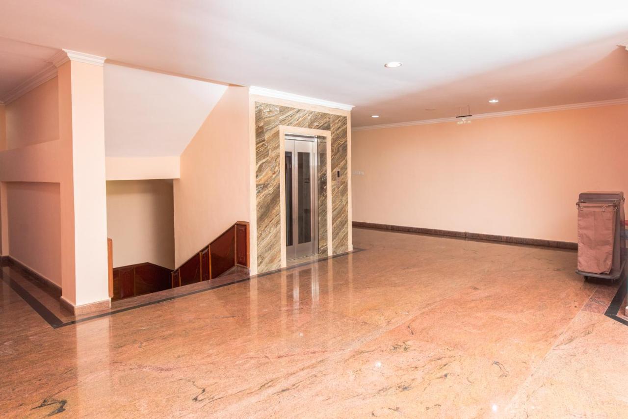 Kallada Golden Hotel Thrissur Экстерьер фото
